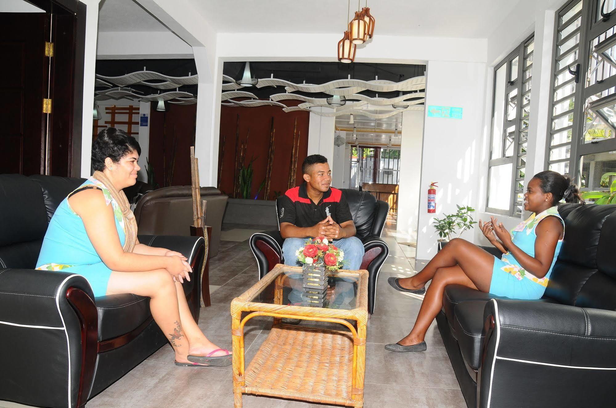 Le Flamboyant Hotel Port Mathurin Ngoại thất bức ảnh